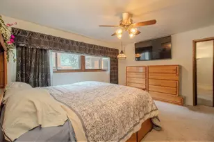 W152N7406 Westwood Dr, Menomonee Falls, WI 53051 - Photo 29