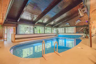 W152N7406  Westwood Dr, Menomonee Falls, WI 53051 - Photo 59