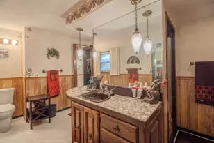 W152N7406 Westwood Dr, Menomonee Falls, WI 53051 - Photo 41