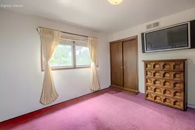 W152N7406  Westwood Dr, Menomonee Falls, WI 53051 - Photo 13