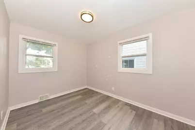 5335 N 68th St, Milwaukee, WI 53218 - Photo 15