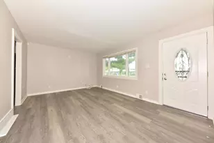 5335 N 68th St, Milwaukee, WI 53218 - Photo 9