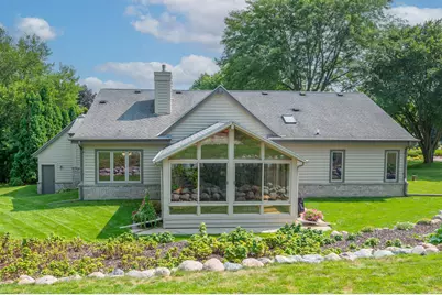 16520 W Heatherly Dr, New Berlin, WI 53151 - Photo 29
