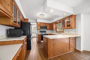 21840 Doneswood Dr, Brookfield, WI 53186 - Photo 9