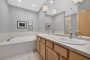1325 N Van Buren St, Milwaukee, WI 53202 - Photo 13