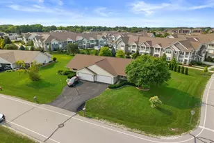 8407 S Cortland Dr, Oak Creek, WI 53154 - Photo 39