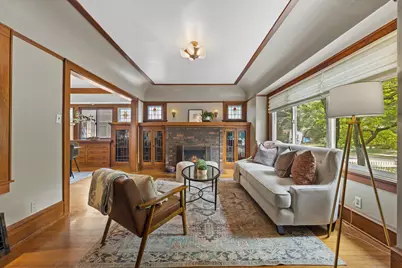 1816 E Beverly Rd, Shorewood, WI 53211 - Photo 9