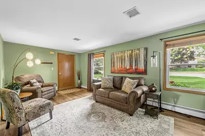 W172N9390  Shady Ln, Menomonee Falls, WI 53051 - Photo 13