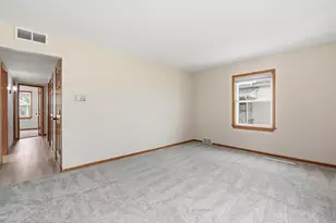 2023 E Tripoli Ave, Saint Francis, WI 53235 - Photo 13