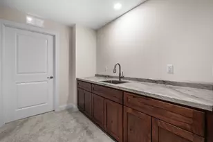 1760 Derby Ln, Oconomowoc, WI 53066 - Photo 19