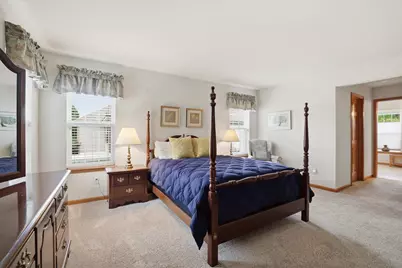 N173W20011  Creekside Dr, Jackson, WI 53037 - Photo 19