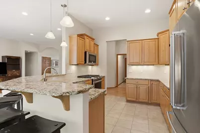 N173W20011  Creekside Dr, Jackson, WI 53037 - Photo 9