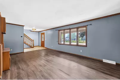 5236  Willowview Rd, Racine, WI 53402 - Photo 3