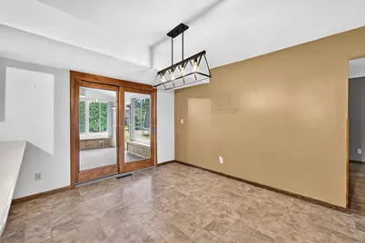 5236  Willowview Rd, Racine, WI 53402 - Photo 11