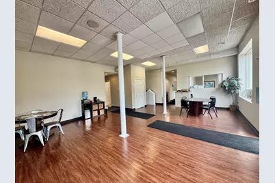 953 E Milwaukee St, Whitewater, WI 53190 - Photo 3