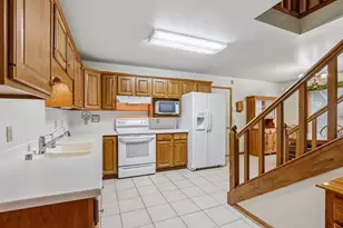 432 Jennifer Ave, Burlington, WI 53105 - Photo 13