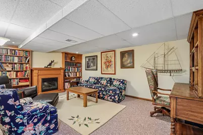 432  Jennifer Ave, Burlington, WI 53105 - Photo 37