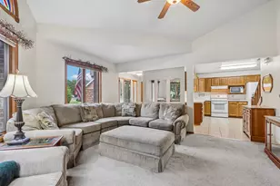 432 Jennifer Ave, Burlington, WI 53105 - Photo 9