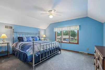 432  Jennifer Ave, Burlington, WI 53105 - Photo 31
