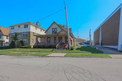 915  Minnesota Ave #919, South Milwaukee, WI 53172 - Photo 3