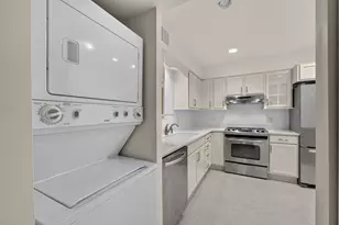 3838 N Oakland Ave, Shorewood, WI 53211 - Photo 5
