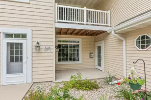 W398N6071 Autumn Woods Dr, Oconomowoc, WI 53066 - Photo 21