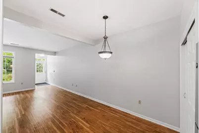 W398N6071  Autumn Woods Dr, Oconomowoc, WI 53066 - Photo 11