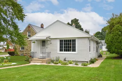 3208 S 30th St, Milwaukee, WI 53215 - Photo 3