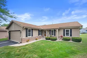3580 W Cottonwood Ct, Greenfield, WI 53221 - Photo 25