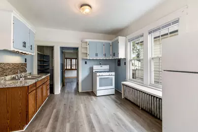 306 W Harrison Ave, Milwaukee, WI 53207 - Photo 7