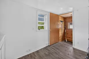 1007 43rd St, Kenosha, WI 53140 - Photo 11