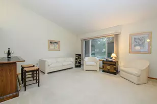 9771 W Darnel Ave, Milwaukee, WI 53224 - Photo 7