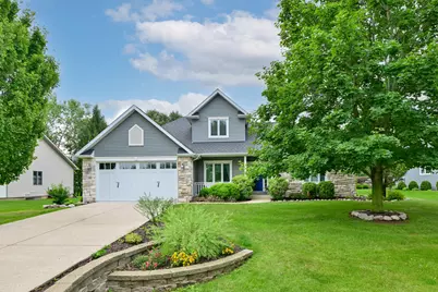 403  Maple Ln, Williams Bay, WI 53191 - Photo 3
