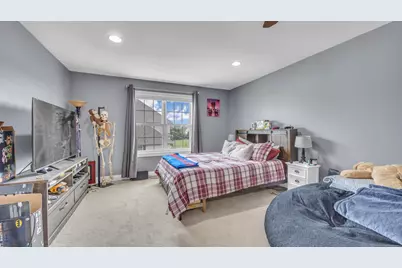 W1799  Heathmor Dr, Sheboygan, WI 53083 - Photo 27