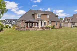 W1799 Heathmor Dr, Sheboygan, WI 53083 - Photo 47