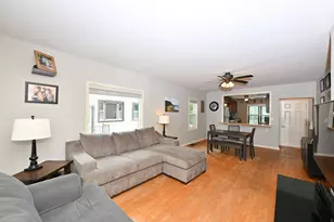 246 North Ave, Hartland, WI 53029 - Photo 5