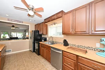 246  North Ave, Hartland, WI 53029 - Photo 13