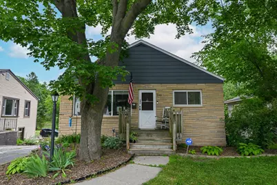 246  North Ave, Hartland, WI 53029 - Photo 3