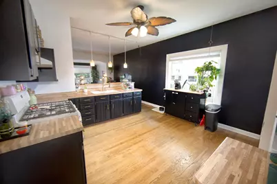 3825 S 84th St, Milwaukee, WI 53228 - Photo 7