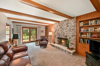 1128  Downing Dr, Waukesha, WI 53186 - Photo 3