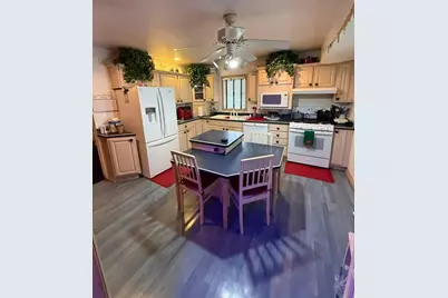 6315 W Hustis St, Milwaukee, WI 53223 - Photo 5