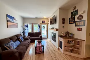 2412 Fox River Pkwy, Waukesha, WI 53189 - Photo 3