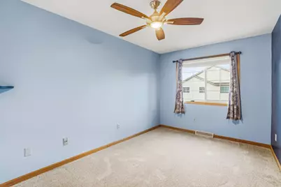 2412  Fox River Pkwy #H, Waukesha, WI 53189 - Photo 17