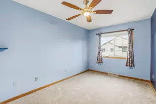 2412 Fox River Pkwy, Waukesha, WI 53189 - Photo 17