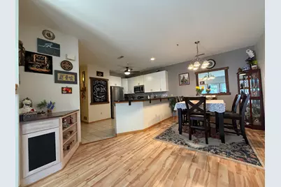 2412  Fox River Pkwy #H, Waukesha, WI 53189 - Photo 5