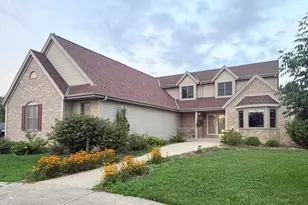 N5024 Town Line Rd, Spring Prairie, WI 53121 - Photo 3