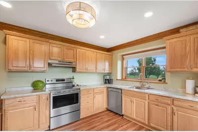 N5024  Townline Rd, Spring Prairie, WI 53121 - Photo 7