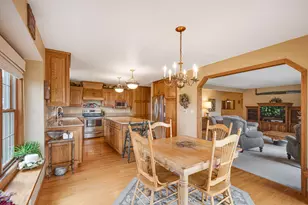 N5024 Town Line Rd, Spring Prairie, WI 53121 - Photo 9