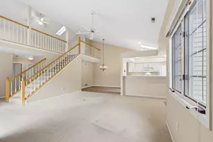 2215 Circle Ridge, Delafield, WI 53018 - Photo 7
