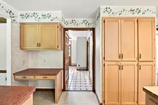 4228 W Tumble Creek Dr, Franklin, WI 53132 - Photo 25